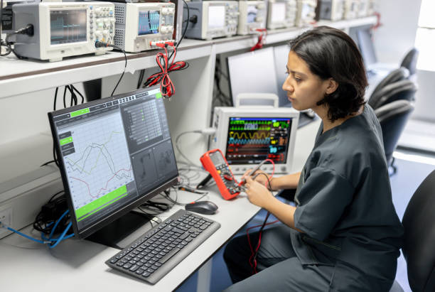 Best Circuit Breaker Repair  in Hutchinson, KS
